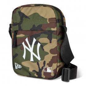New Era New York Yankees crossbody bag