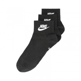 Nike Everyday Essential 3 Pack Socks